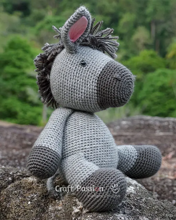 cuddle donkey amigurumi