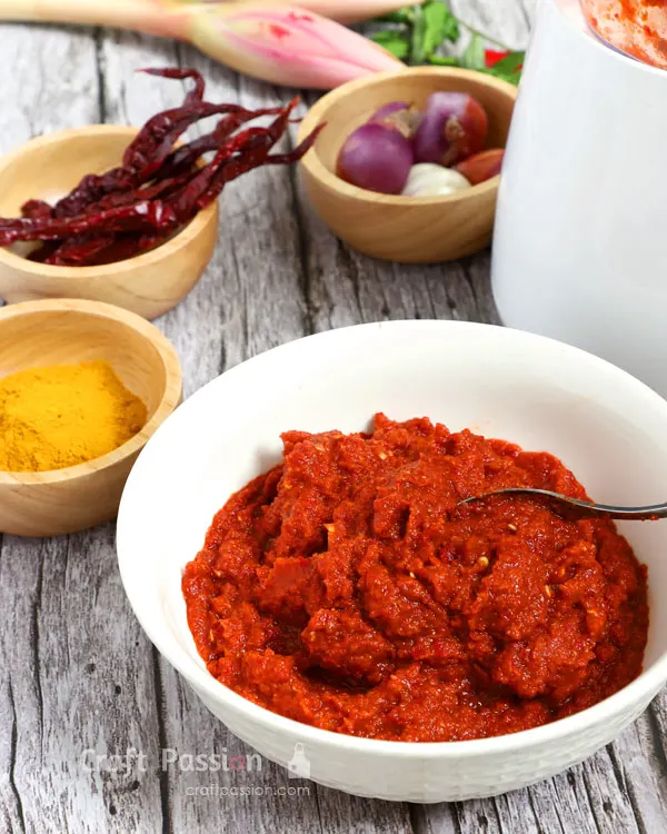 homemade curry paste
