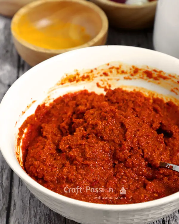 homemade delicious curry paste