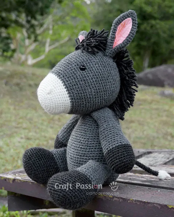 donkey amigurumi