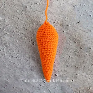 carrot amigurumi
