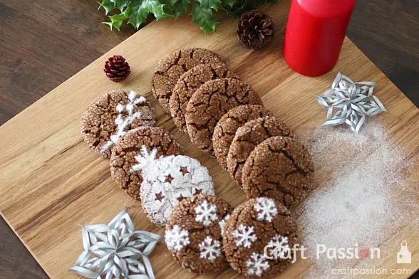 giant gingersnap cookies
