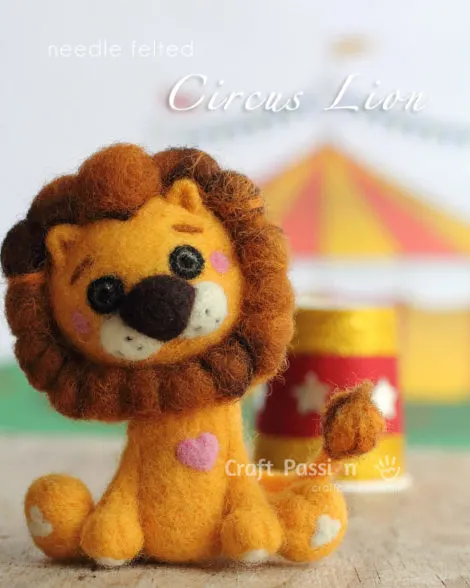 Detailed tutorial to make needle felted lion, a beautiful needle felted animal. Easy to follow how-to instructions with step-by-step photos.