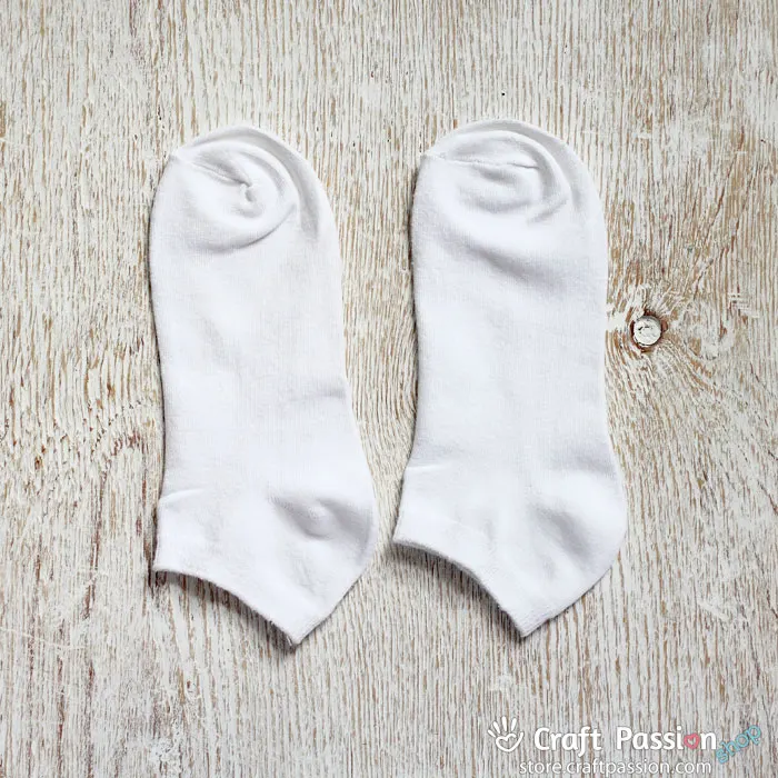 White Cotton Ankle Socks