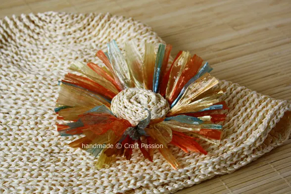 daisy brooch