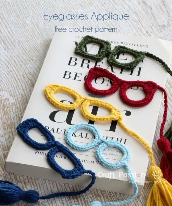 crochet spectacles applique