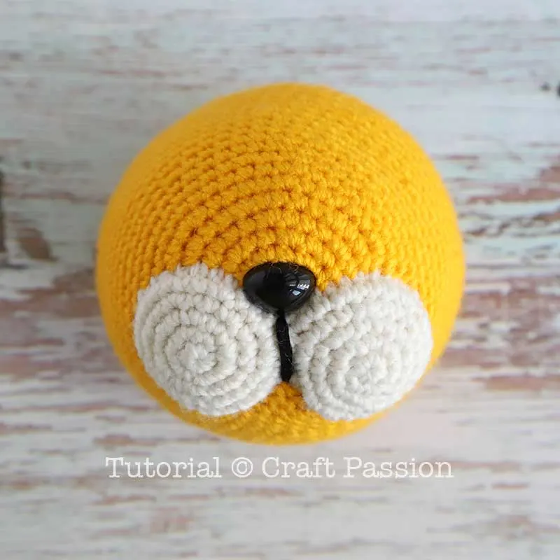 amigurumi lion