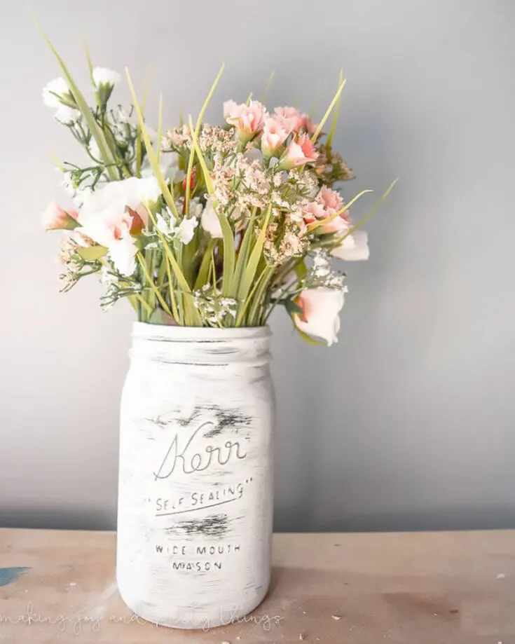 Freshen up your home by adding some farmhouse elements to your home. Add elements of nature and some rustic vibes to it. It is the ideal way to introduce some spring life!