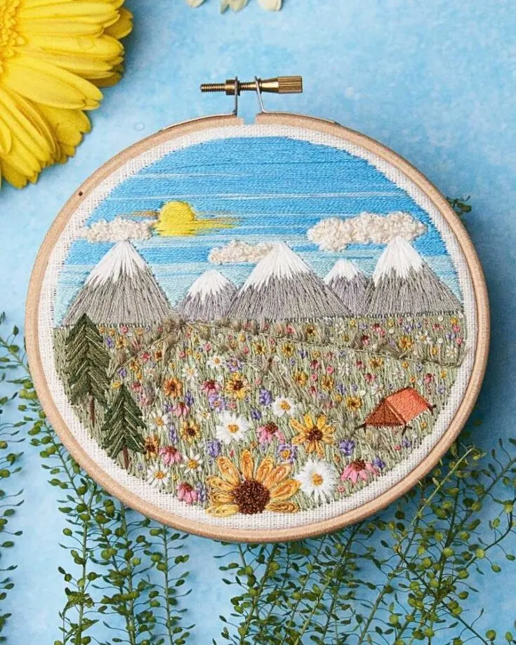 One of the best inspirations for any form of craft is always the great outdoors. The beauty of nature will never go out of trend, and it always leaves a great impression.&nbsp; Skill Level: Advanced