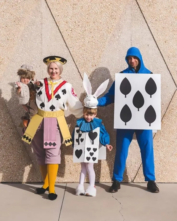Fall into the mystical rabbit hole, leading you to more Halloween fun with Alice and her friends! Prepare to explore a world of curiosity and magic while chasing the White Rabbit and have wild adventures with the Mad Hatter!
