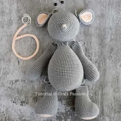 how to make mouse amigurumi