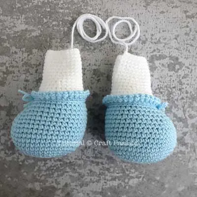 crochet bootie legs