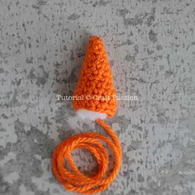 crochet snowman nose