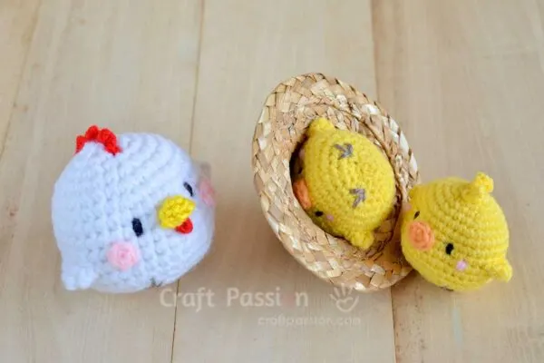 hen & chicks amigurumi