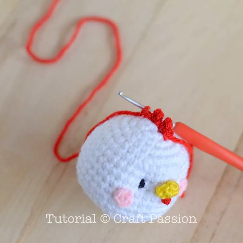 amigurumi hen