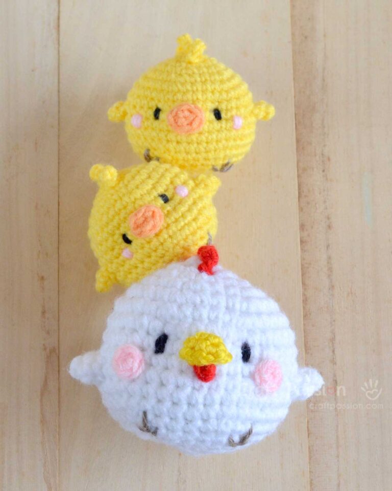 crochet hen & chicks amigurumi