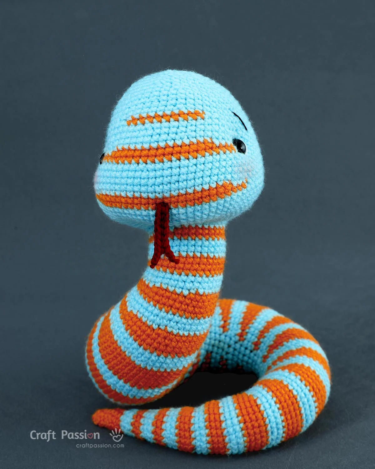 learn how to make Suki, the amigurumi snake, with this free crochet snake pattern. Suki is one of the crochet animals in ZooVenture collection. Designed by Joanne Loh for Craft Passion.