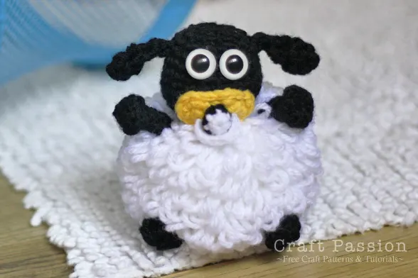 Check out this free crochet pattern for making an adorable amigurumi Baby Sheep. Inspired by Baby Timmy, it features a pacifier in its mouth.