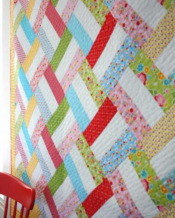 Here&rsquo;s a straightforward and easy design you can try making over the weekend! This Baby Basket Quilt combines simplicity and creativity in a quilt. It&rsquo;s also a pattern that allows you to incorporate your favorite fabric prints because it is stash-buster and jelly roll-friendly! Create a personalized quilt that you can bring to the beach for sunny picnic days with your friends and family by following this tutorial. The finished size is 38&rdquo; x 50&rdquo;.