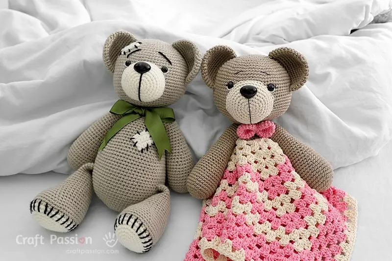 A crochet lovey is meant to be cherished forever, especially if received from birth. Today, I'm sharing the free crochet pattern for this baby lovey, Snug-Nap-Dream, so you can make this meaningful first gift for someone special. Grab your supplies and make one for your friends and family who are expecting a new addition to the family. It's a perfect baby shower gift that will undoubtedly excite the expecting mom.