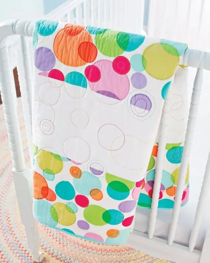 Isn&rsquo;t this bubble baby quilt pattern so cute? If you are interested in making this for your newborn baby or as a gift for a baby shower, you can learn to make this exact pattern with the written instructions in the link below! The finished size is 42&rdquo; x 52 &frac34;&rdquo;.
