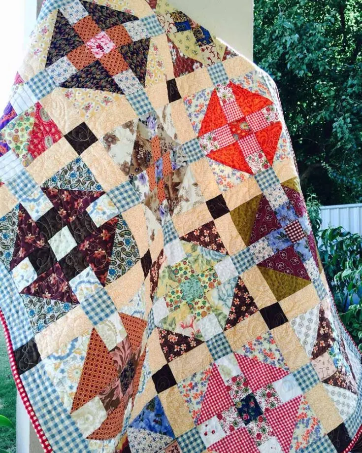 Finally on the list of free patterns is this scrappy quilt block tutorial that teaches you how to use up your scrap stash in a single block! It's a lovely pattern that will make you reminisce about the warm hugs from Granny, and the size is also adjustable to fit your desired outcome. Be sure to check out the finished quilt here.