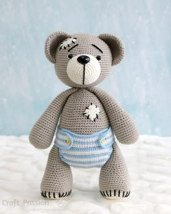 free crochet teddy bear pattern in diaper pants