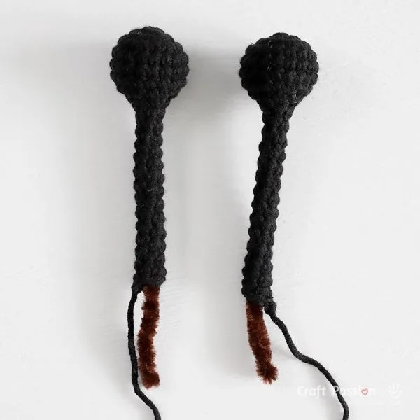 crochet bee antennae pattern