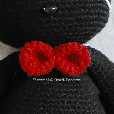 crochet bow