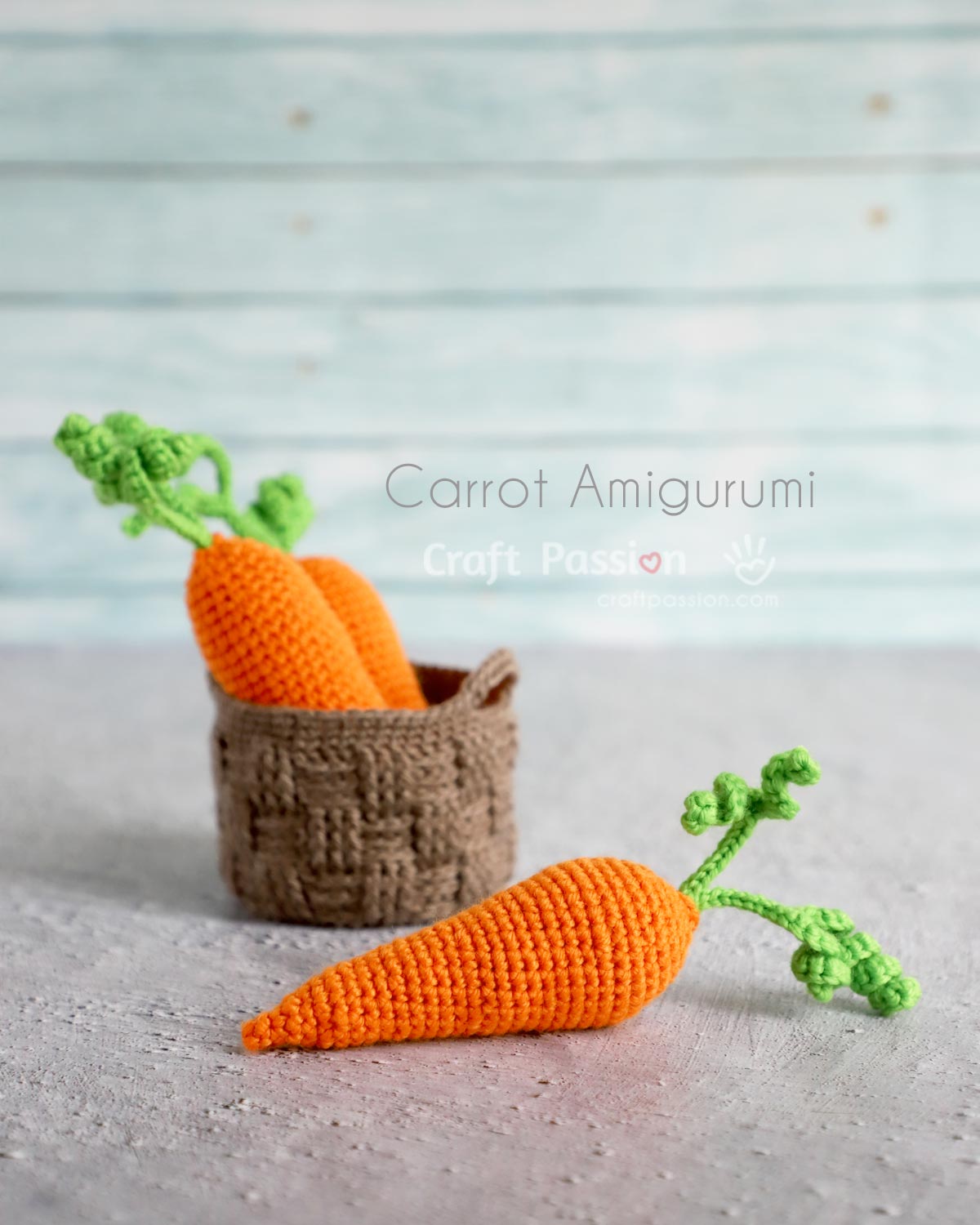 crochet carrot amigurumi Free crochet carrot pattern to make a 7.5" carrot amigurumi, using orange & green DK/Light Worsted Weight Acrylic yarn. Perfect decoration, gift & photo prop.