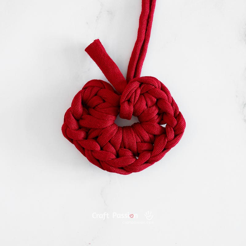 crochet kiss lips pattern kiss lips crochet pattern