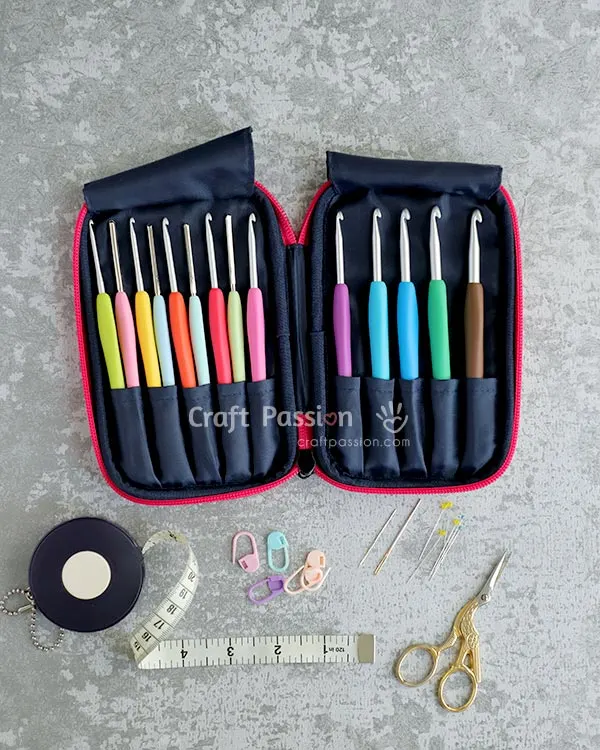 crochet tools