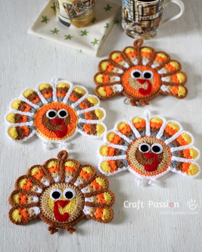 Free Turkey Coasters Crochet Pattern, can be used as coasters, ornaments, or decorations. Perfect for Thanksgiving as gifts & fall decorations.