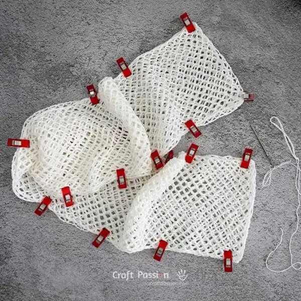 align and stack the mesh fabrics together, clip to hold them in place. 