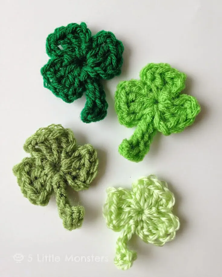 If you adore yarns and crocheting, you&rsquo;ll definitely love this crocheted clover design to honor the Irish culture. This design would look perfect as a hair clip, ring, or necklace to share with your friends.&nbsp;