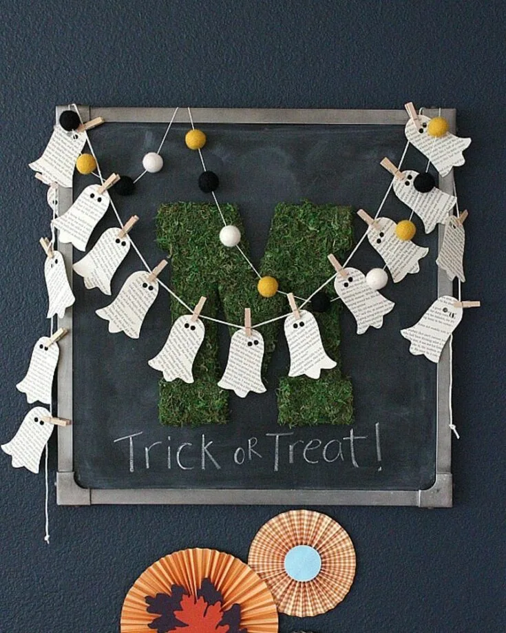 A garland is a perfect way to display anything you love. In conjunction with Halloween, what better way to embrace the Halloween spirit than by using books you no longer need and transforming them into friendly ghosts!