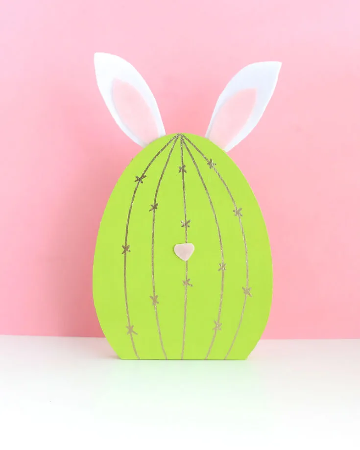 These DIY Easter cactus bunnies will be the highlight of your party this Spring. These cute designs are so easy and quick to make. All you would need are some wooden carvings, paint, and hot glue to assemble everything into place.&nbsp;