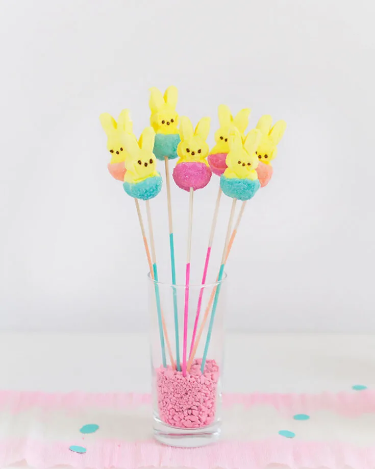 Grab your favorite treats or snacks this holiday and craft these delicious candy melts for your kids or yourself! If you would like a more in-depth tutorial, a YouTube link is also attached to the article!&nbsp;