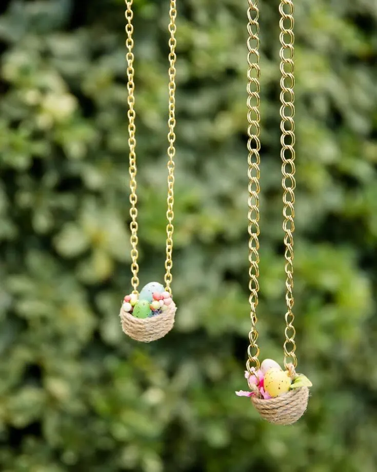 The moment we laid eyes on this craft, we knew we just had to include it in. Look at how cute these Easter nest necklaces are! If your love language is gift-giving, we highly recommend this piece to have a matching pair with your best friend or your partner.&nbsp;