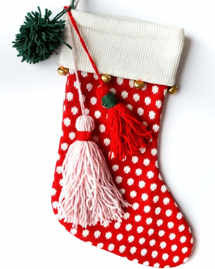Tired of plain stockings for Christmas? Transform your old stockings from drab to fab with some embellishments like this! These playful additions will have your stockings looking so trendy, that even Santa might ask for a crafting tutorial at the North Pole!&nbsp;