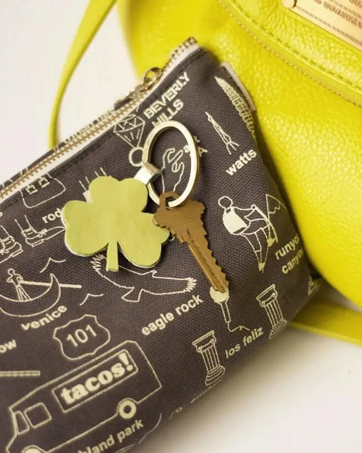 Feel the festive vibes everywhere you go with this handy dandy DIY shamrock keychain that is so adorable. With a few tools needed such as leather scraps and a key ring, you&rsquo;ll be able to achieve this craft in no time.