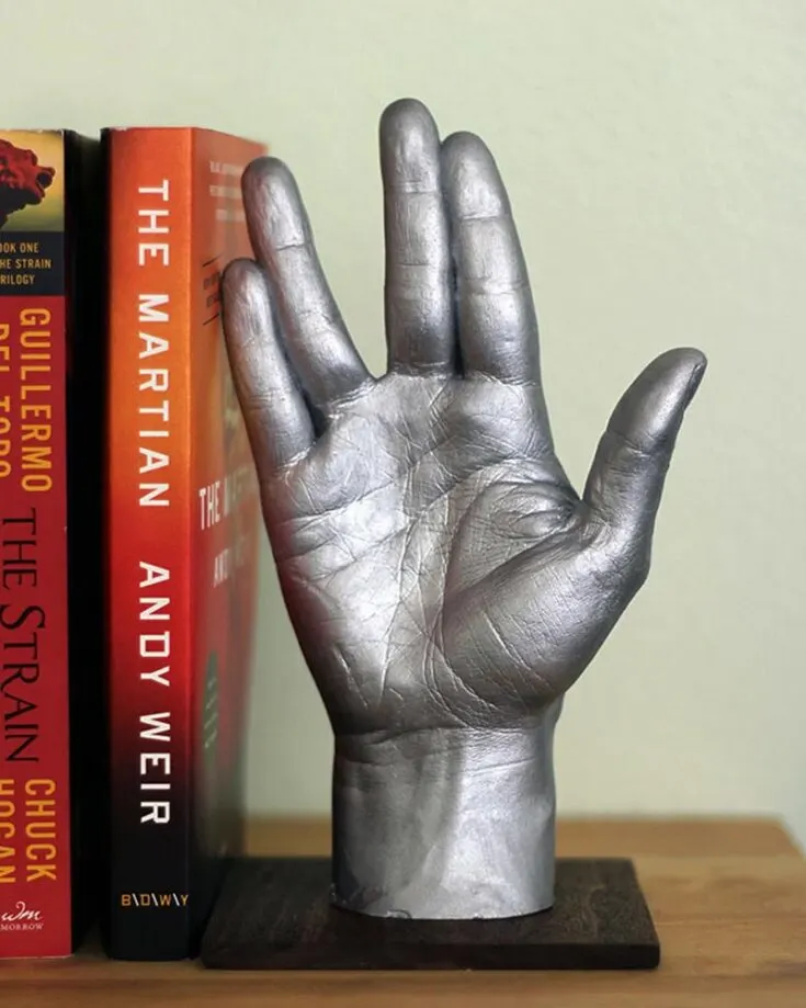 Explore a galaxy of wisdom and knowledge using your bookend to contain all the hidden knowledge. Each time you reach for a book, it is almost as if you are traveling to different planets!