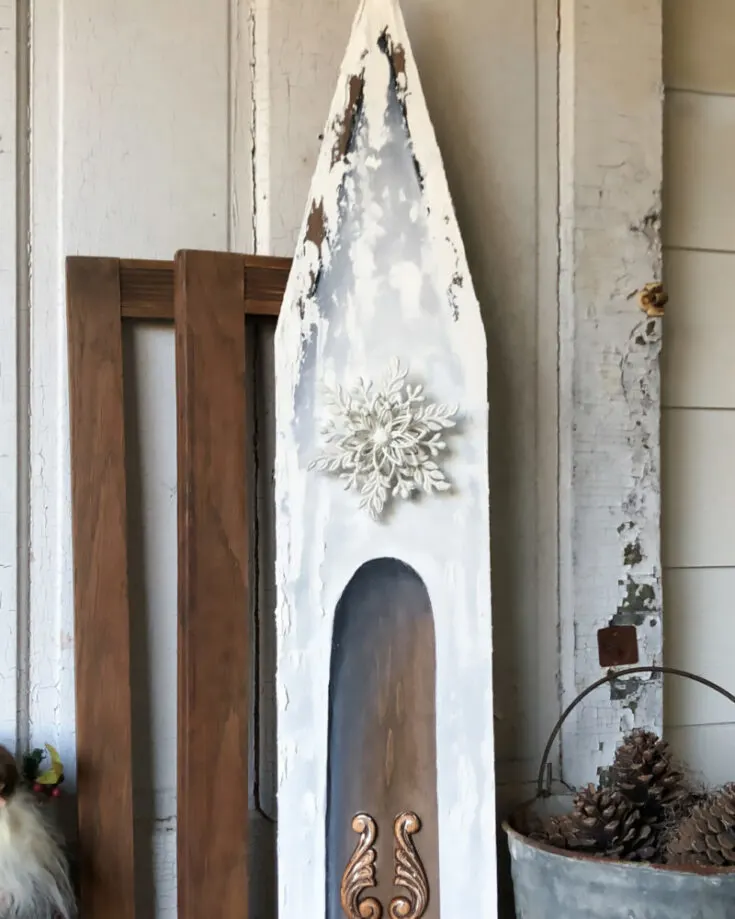 Is it holly jolly Christmas or holy jolly Christmas? Anyways, churches seem to fit the theme of Christmas so make one for your front porch. Although it requires some painting, we guarantee a fun time!