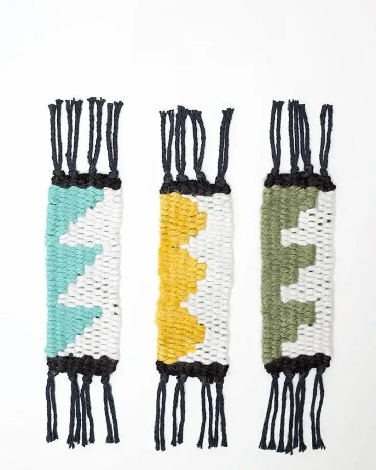 Try these adorable mini woven DIY bookmarks! Since bookmarks can sometimes be big and bulky, these are cute and dainty, making them very useful.