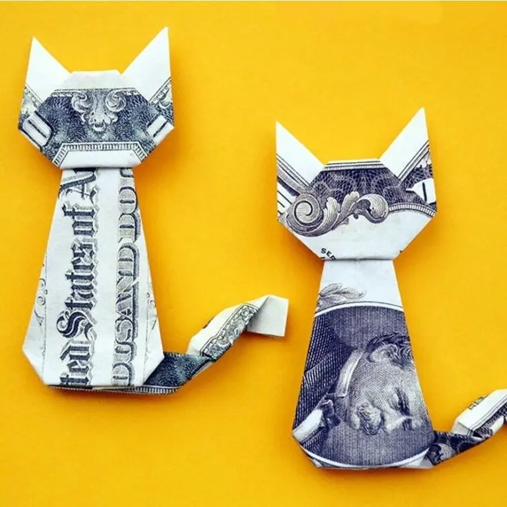 Now, let's get right into our list by starting with a dollar cat! With simple instructions provided, it's quick to make and perfect to bring to your family dinner to impress your lovely niece!