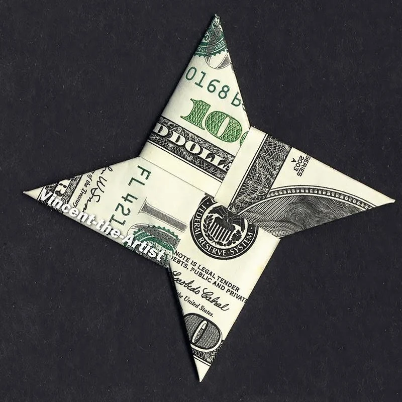 Not to worry, we have something prepared for the young boys as well! This money origami shuriken will surely catch their attention. Turn into the coolest adult in their eyes with this dollar bill shuriken!