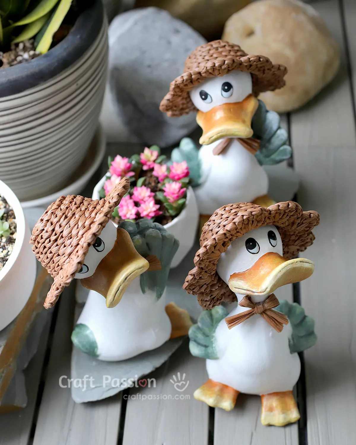 crochet mini sunhat to update my garden ducklings after giving them a fresh coat of paint.