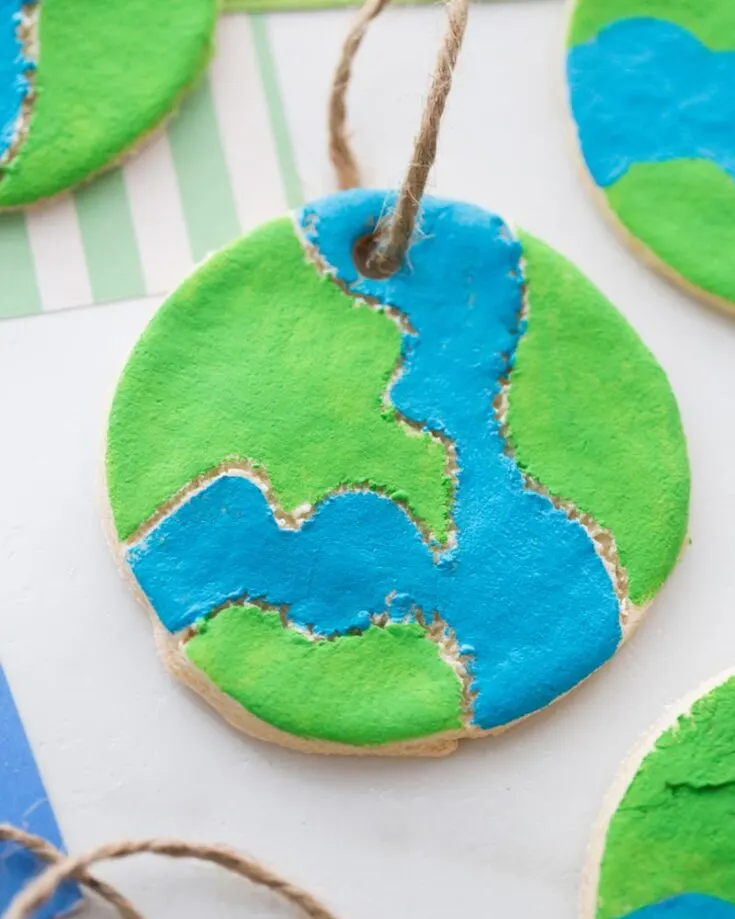 If you&rsquo;re looking to show off your gorgeous Earth Day crafts, you can accessorize your fashion by adding this beautiful salt dough keychain to your bag, wallet, or necklace. Mix, mold, and let your imagination go wild with this easy-to-make craft!