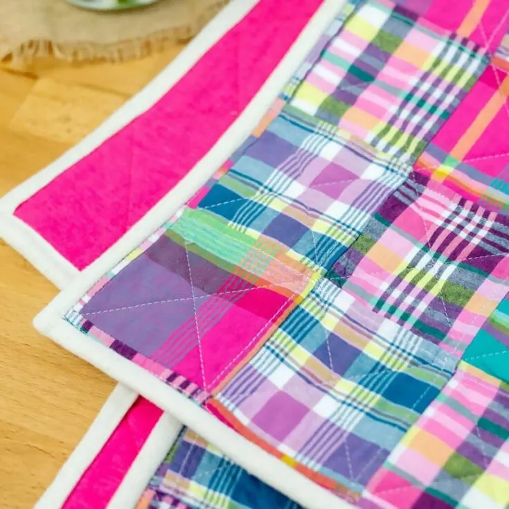 Starting off on the list is this Patchwork Baby Quilt! This 40&rdquo; x 45&rdquo; quilt is simple and easy to make. All you need are some flannel and patchwork plaid fabric, and you&rsquo;re all good to go! Made with easy-to-sew squares, this charming design is quick to assemble, and it&rsquo;s quite literally the perfect beginner quilt!
