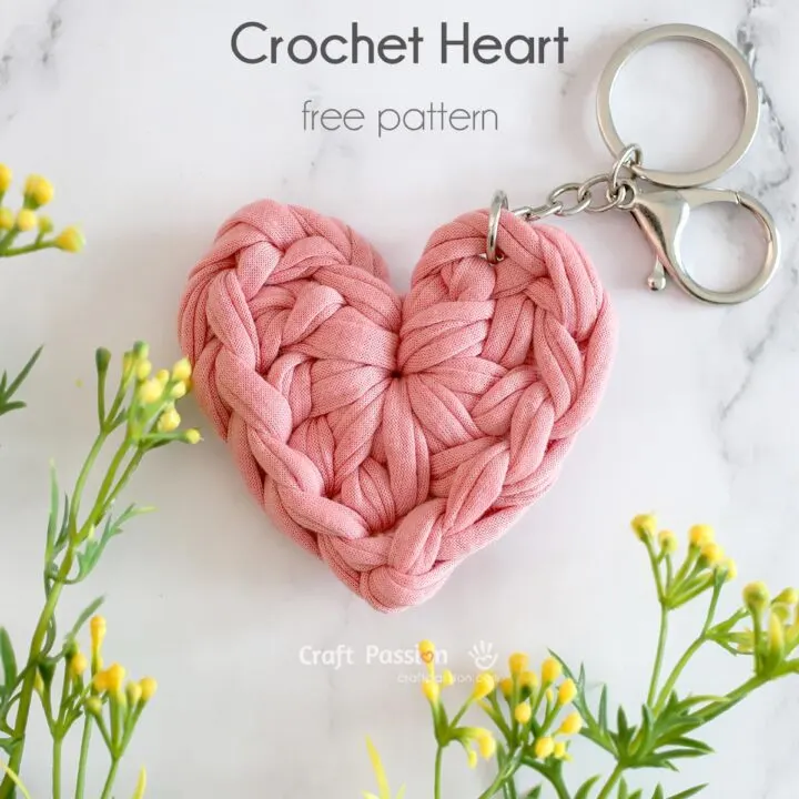 2-minute crochet heart &ndash; simple, easy, and perfect for beginners or a quick project! Great for gifts, decorations, or adding a cute touch to any craft.